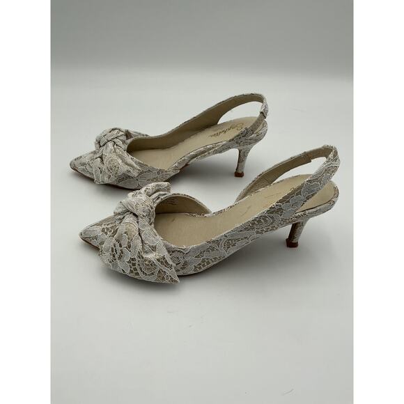 Seychelles 'Neve' White Fabric Heels Size 6 - Picture 4 of 7